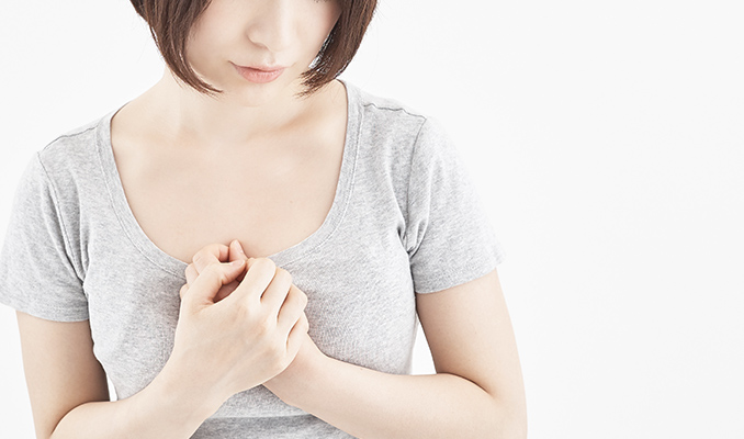 乳房皮膚の発赤・変形